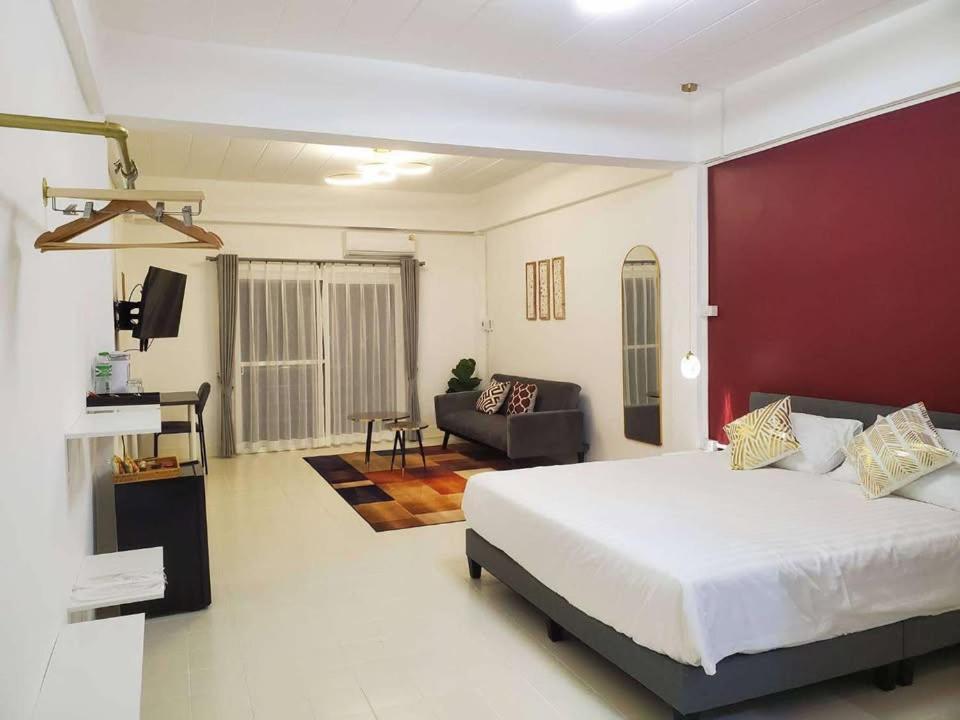 Mana Restaurant & Boutique Hotel Ban Si Than Екстер'єр фото